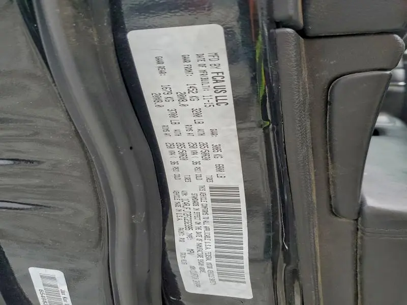 2015 JEEP GRAND CHEROKEE SUMMIT  