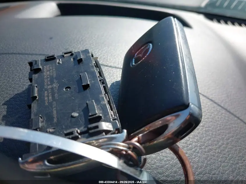 2020 MAZDA MAZDA3 PREMIUM PACKAGE