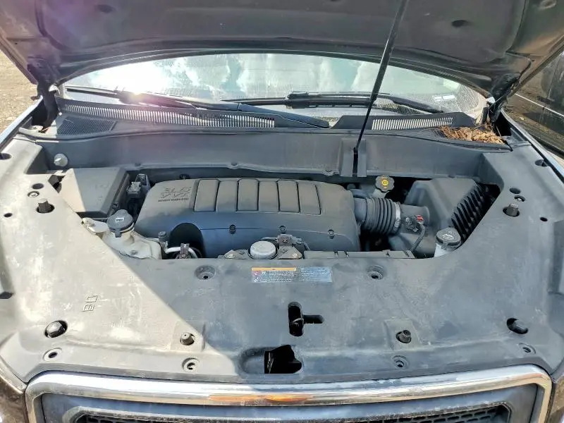2014 GMC ACADIA SLE  