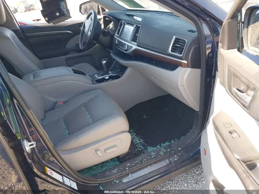 2016 TOYOTA HIGHLANDER HYBRID LIMITED