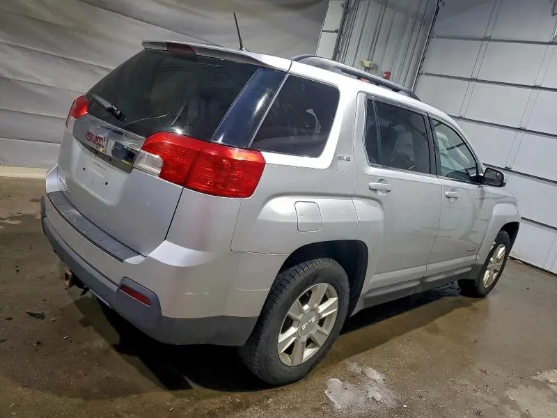 2013 GMC TERRAIN SLE  