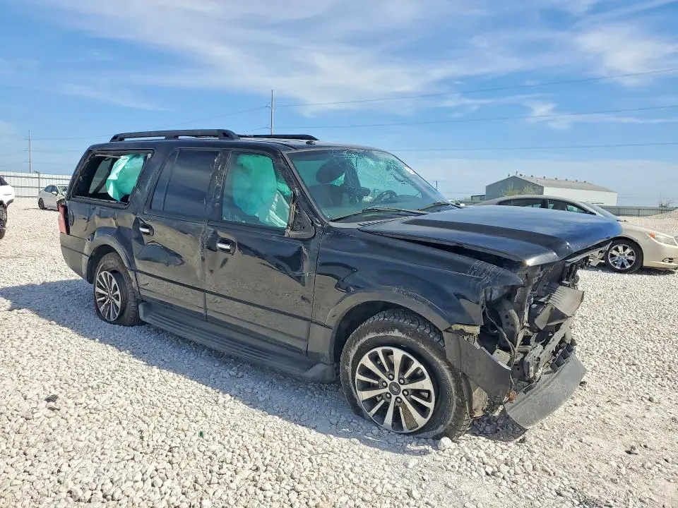 2017 FORD EXPEDITION EL XLT  