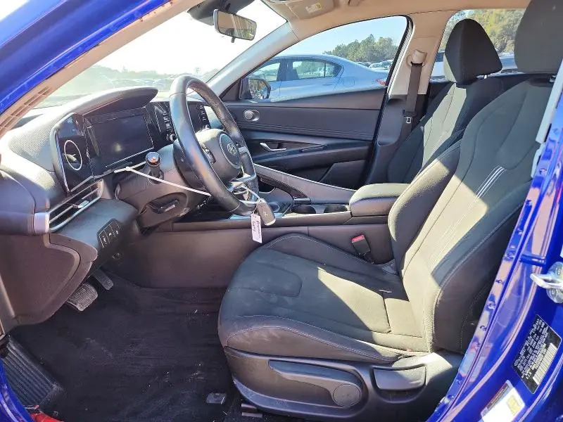 2021 HYUNDAI ELANTRA SEL  