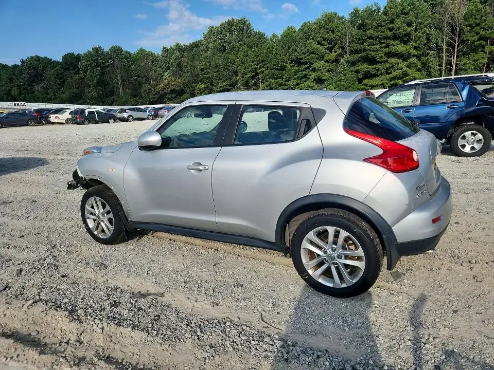 2013 NISSAN JUKE S  