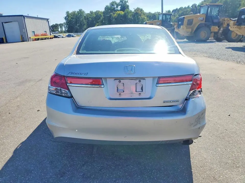 2012 HONDA ACCORD SE  
