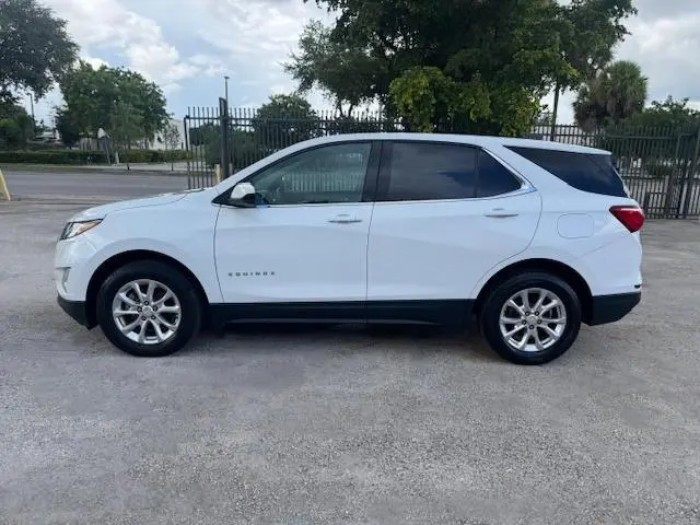 2020 CHEVROLET EQUINOX LT  