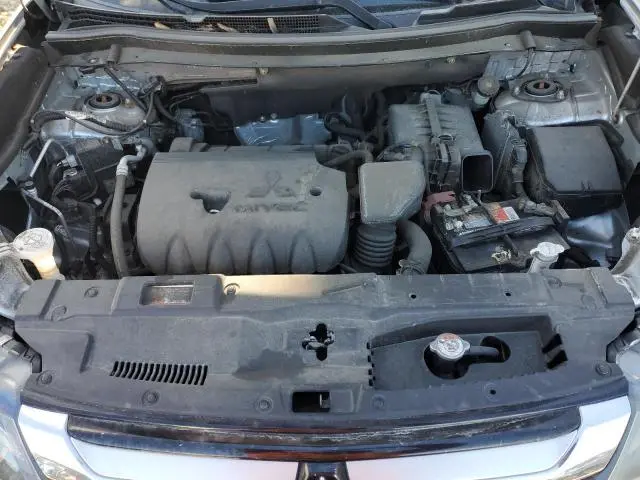 2018 MITSUBISHI OUTLANDER SE  