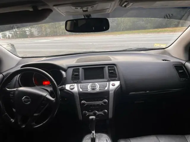 2010 NISSAN MURANO S  