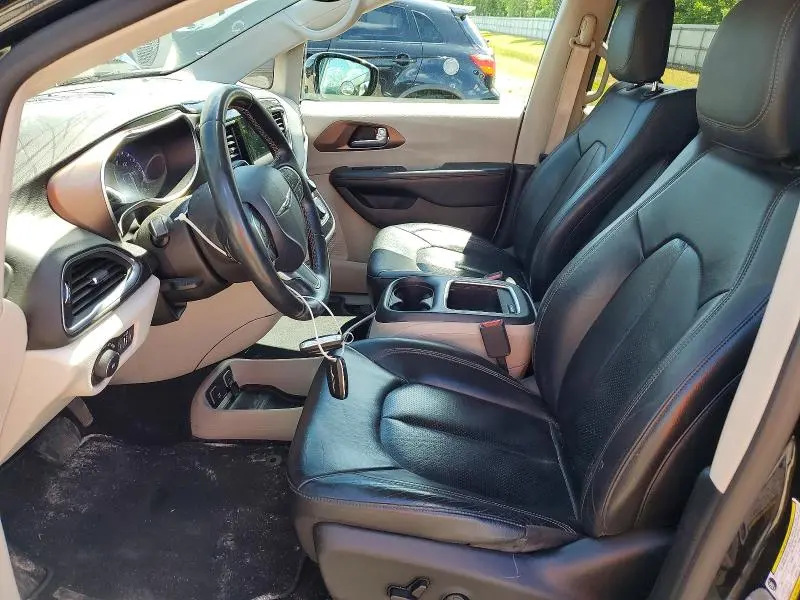 2017 CHRYSLER PACIFICA TOURING L PLUS  