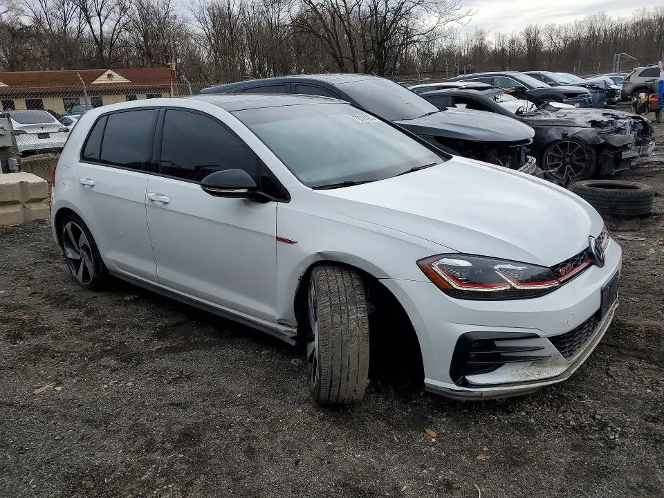 2021 VOLKSWAGEN GTI S  