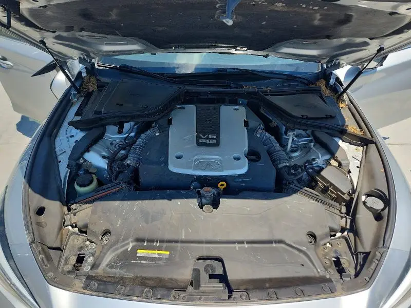 2015 INFINITI Q50 BASE  