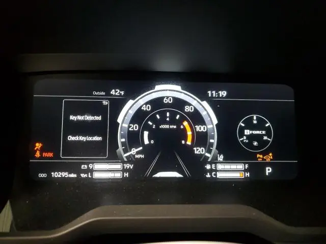2024 TOYOTA TUNDRA CREWMAX LIMITED  