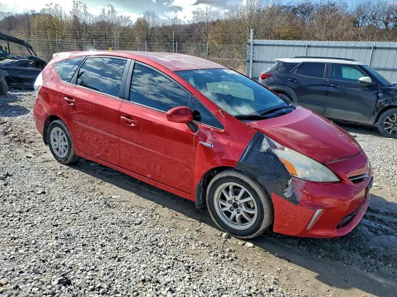 2013 TOYOTA PRIUS V   