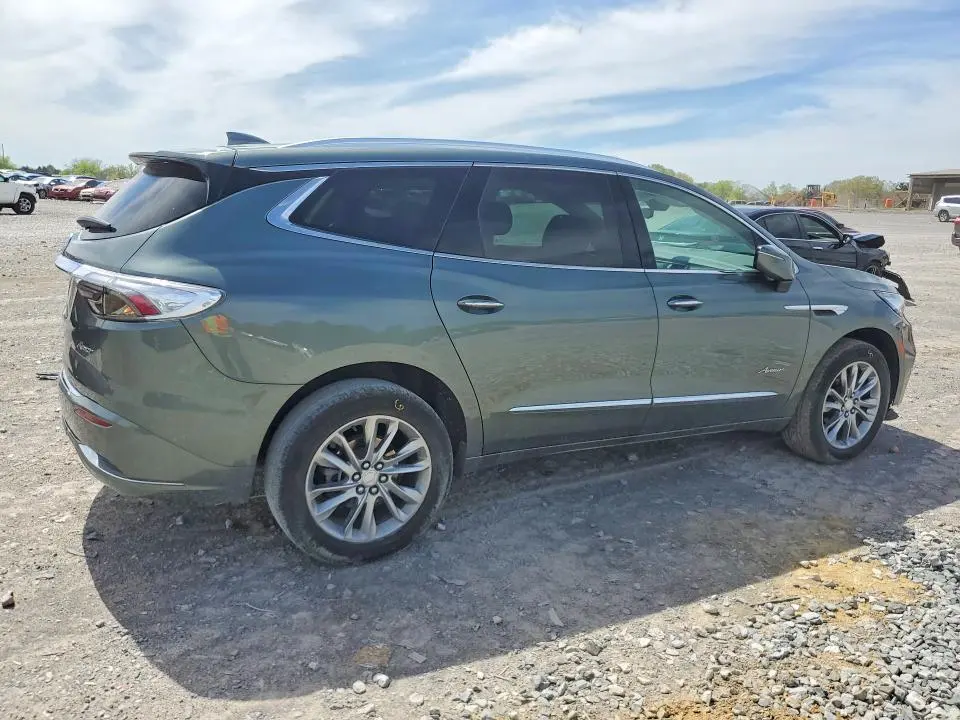2022 BUICK ENCLAVE AVENIR  