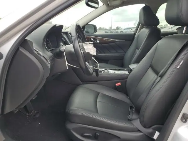 2019 INFINITI Q50 LUXE  