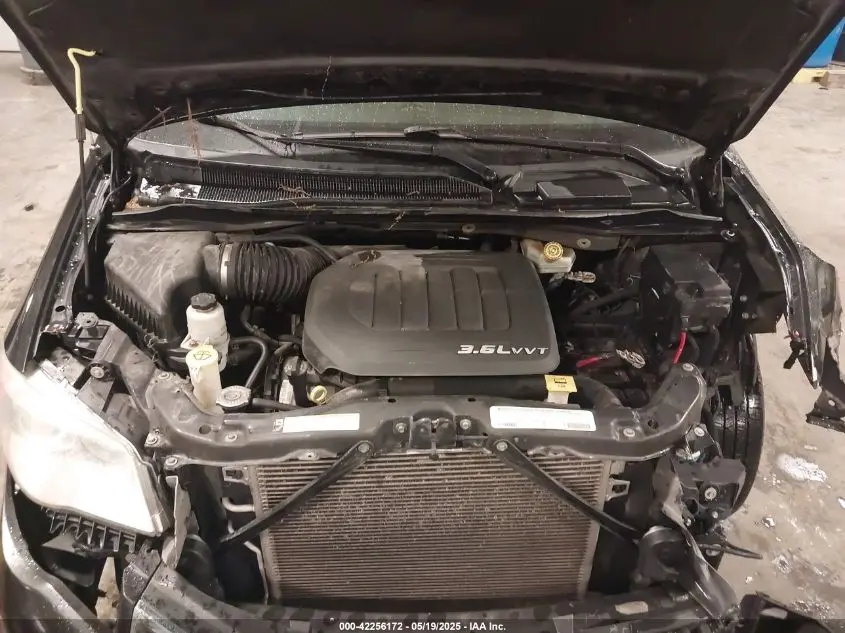 2012 CHRYSLER TOWN & COUNTRY LIMITED