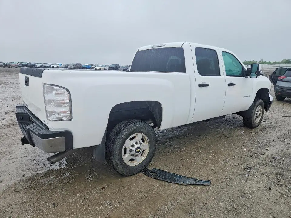 2011 CHEVROLET SILVERADO K2500 HEAVY DUTY LT  