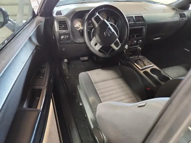 2014 DODGE CHALLENGER SXT  