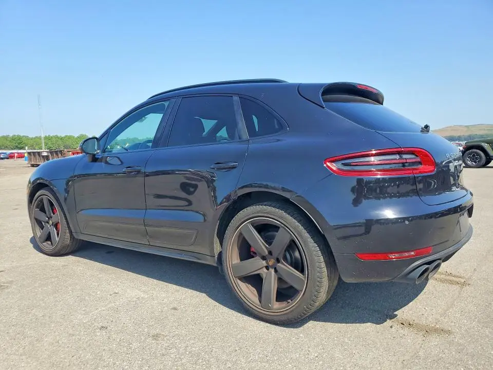 2015 PORSCHE MACAN TURBO  