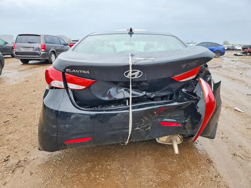 2012 HYUNDAI ELANTRA GLS  