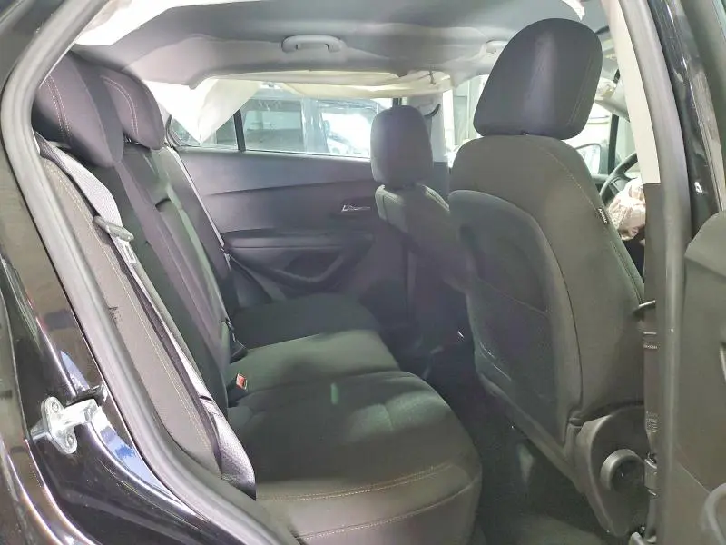 2021 CHEVROLET TRAX LS  