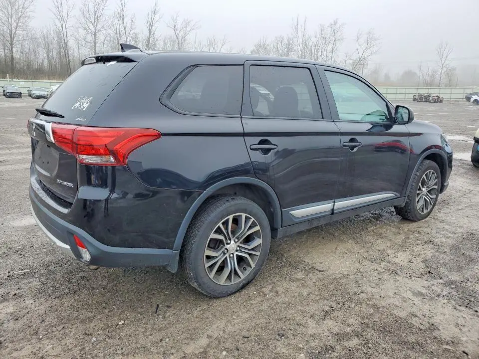 2017 MITSUBISHI OUTLANDER ES  