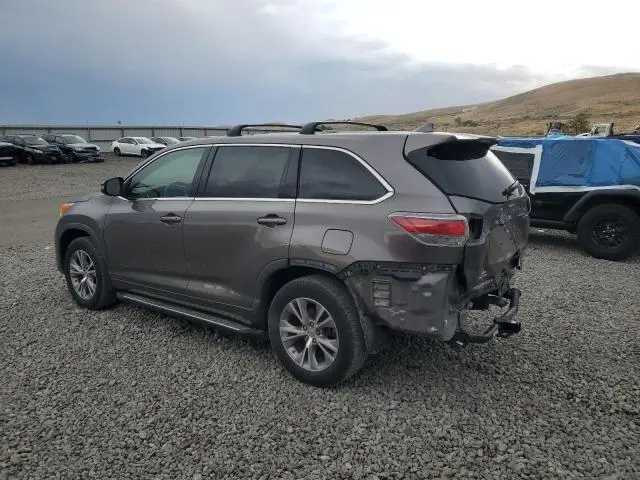 2015 TOYOTA HIGHLANDER LE  