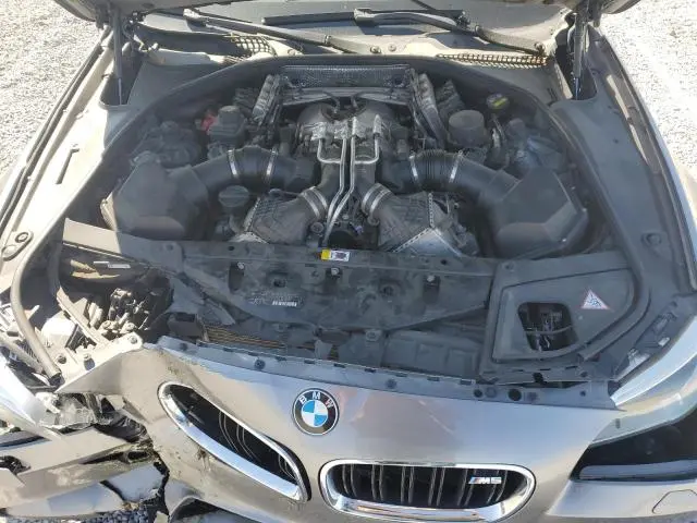 2015 BMW M5   