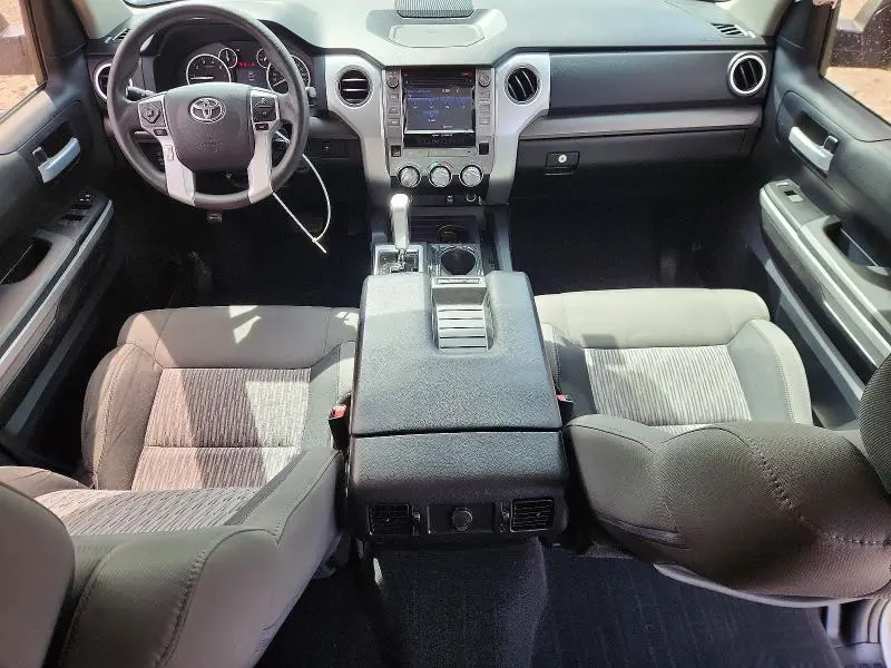 2015 TOYOTA TUNDRA SR5  