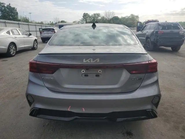 2024 KIA FORTE GT LINE  
