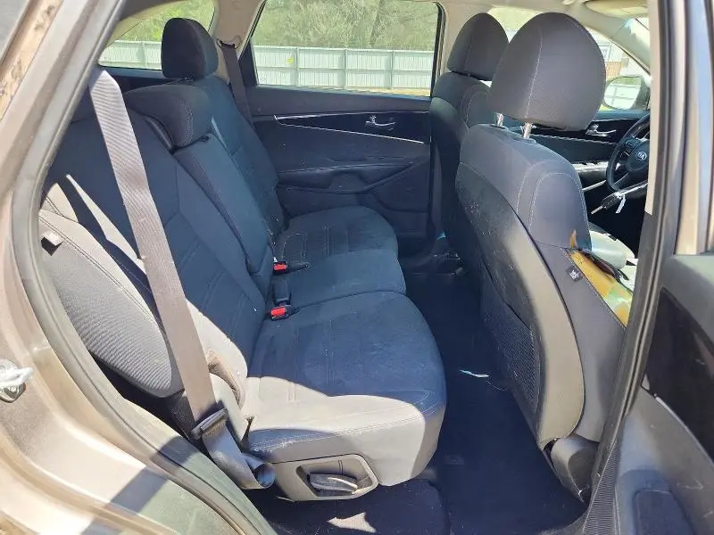2018 KIA SORENTO L  