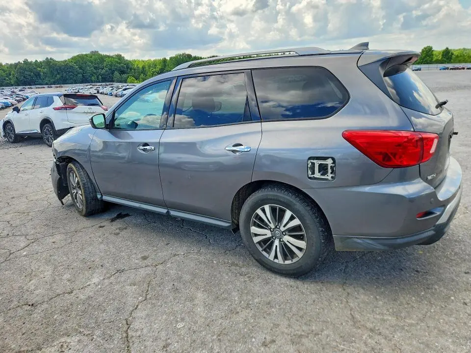 2019 NISSAN PATHFINDER SV  