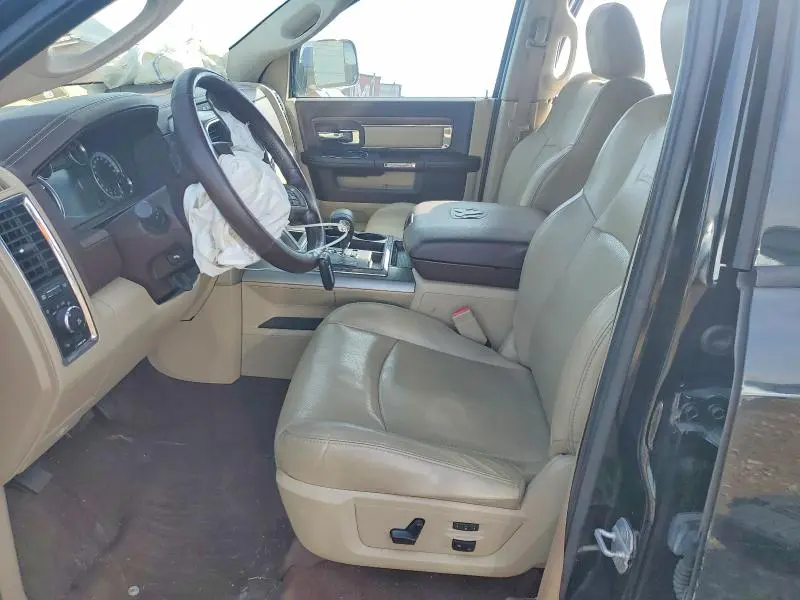 2013 RAM 1500 LARAMIE  
