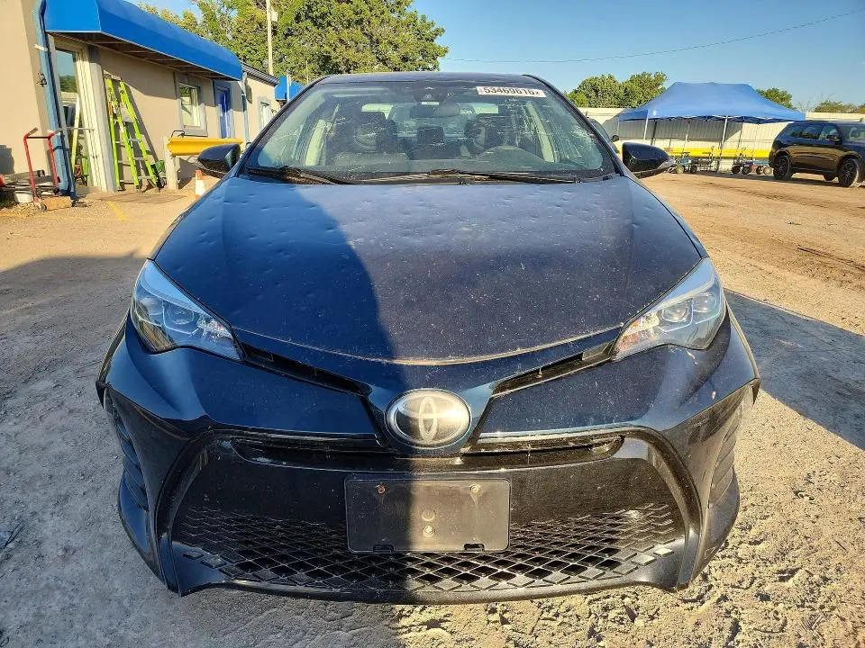 2019 TOYOTA COROLLA SE  
