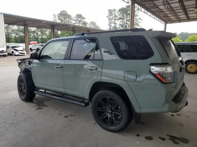 2023 TOYOTA 4RUNNER SE  
