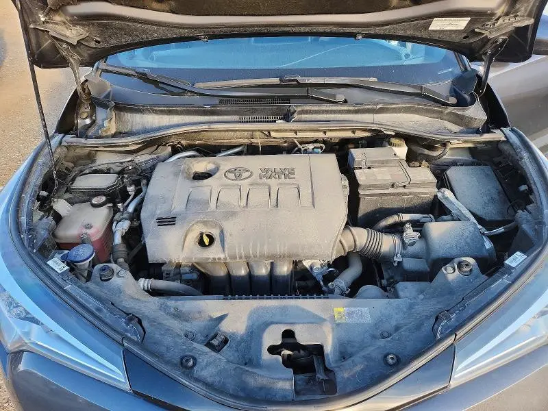 2018 TOYOTA C-HR XLE  