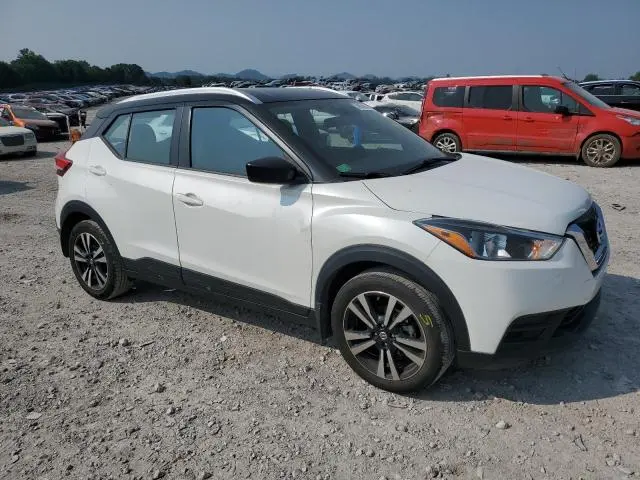 2020 NISSAN KICKS SV  