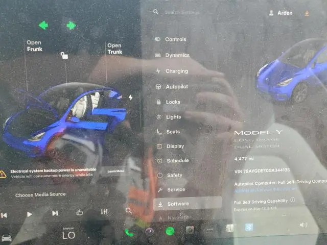 2025 TESLA MODEL Y   