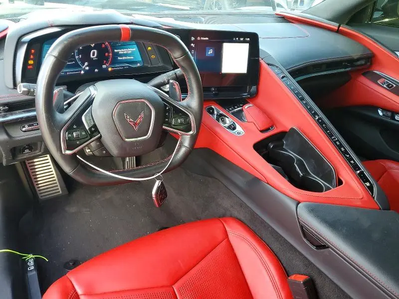 2024 CHEVROLET CORVETTE STINGRAY 2LT  