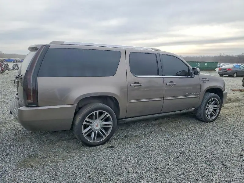 2013 CADILLAC ESCALADE ESV PREMIUM  