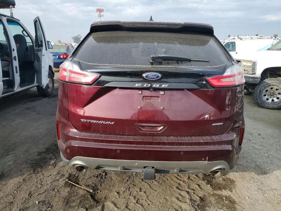 2022 FORD EDGE TITANIUM  