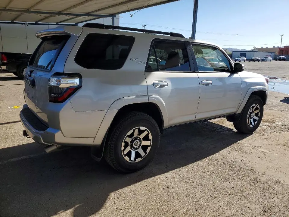 2021 TOYOTA 4RUNNER TRD OFF-ROAD PREMIUM  