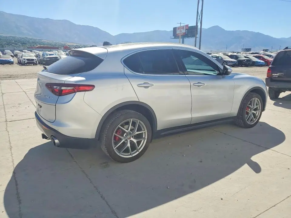 2018 ALFA ROMEO STELVIO TI  
