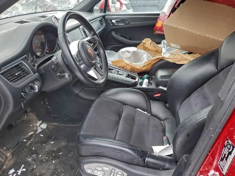 2018 PORSCHE MACAN GTS  