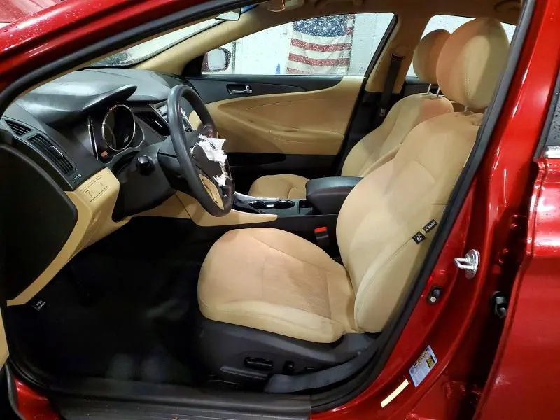 2011 HYUNDAI SONATA GLS  