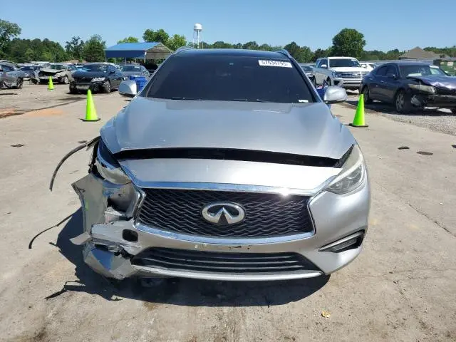 2018 INFINITI QX30 BASE  