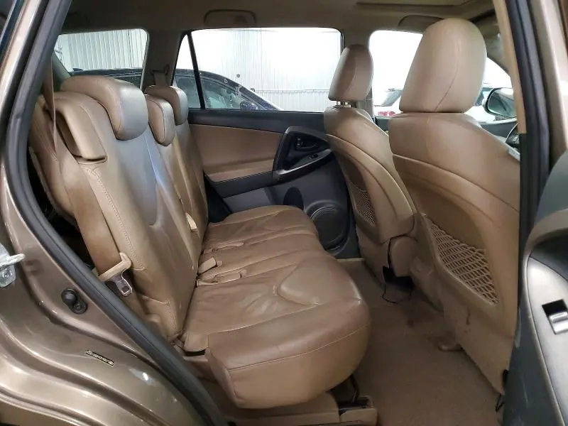 2011 TOYOTA RAV4 LIMITED  