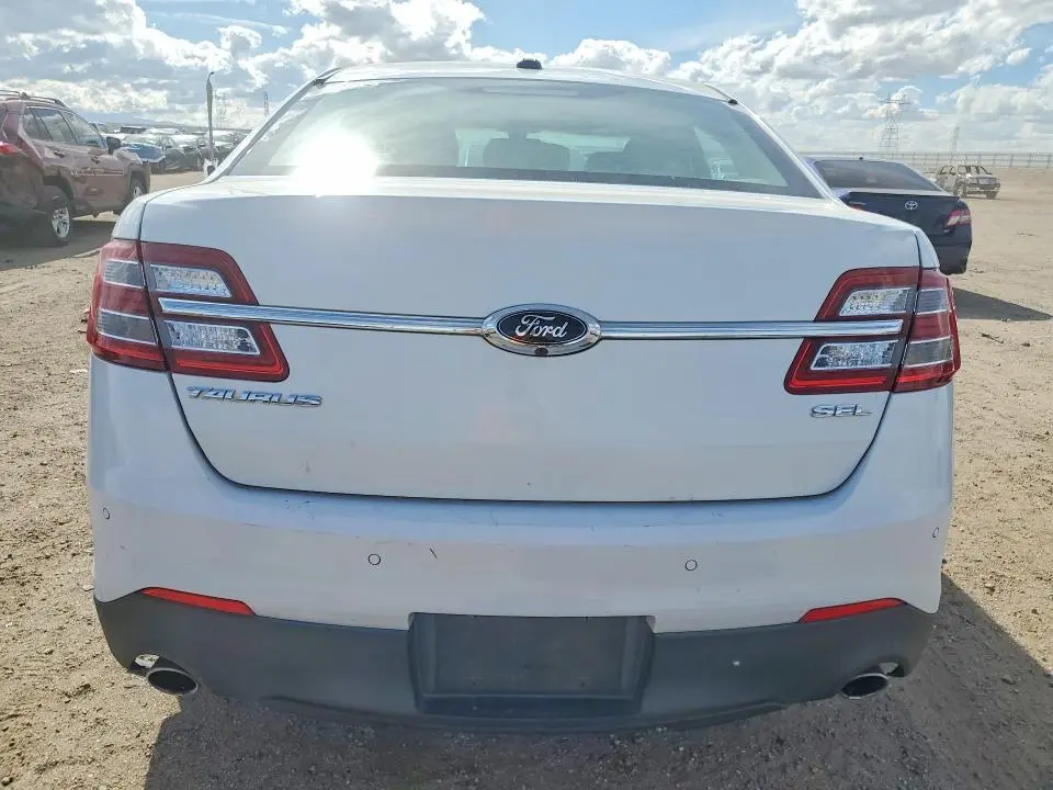 2016 FORD TAURUS SEL  