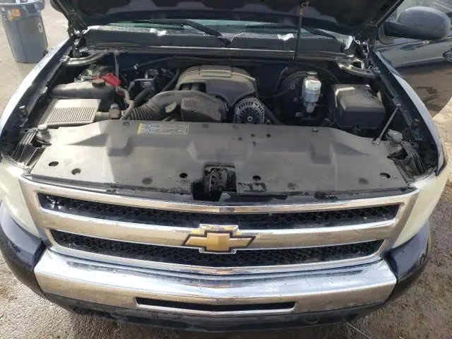 2011 CHEVROLET SILVERADO K1500 LT  