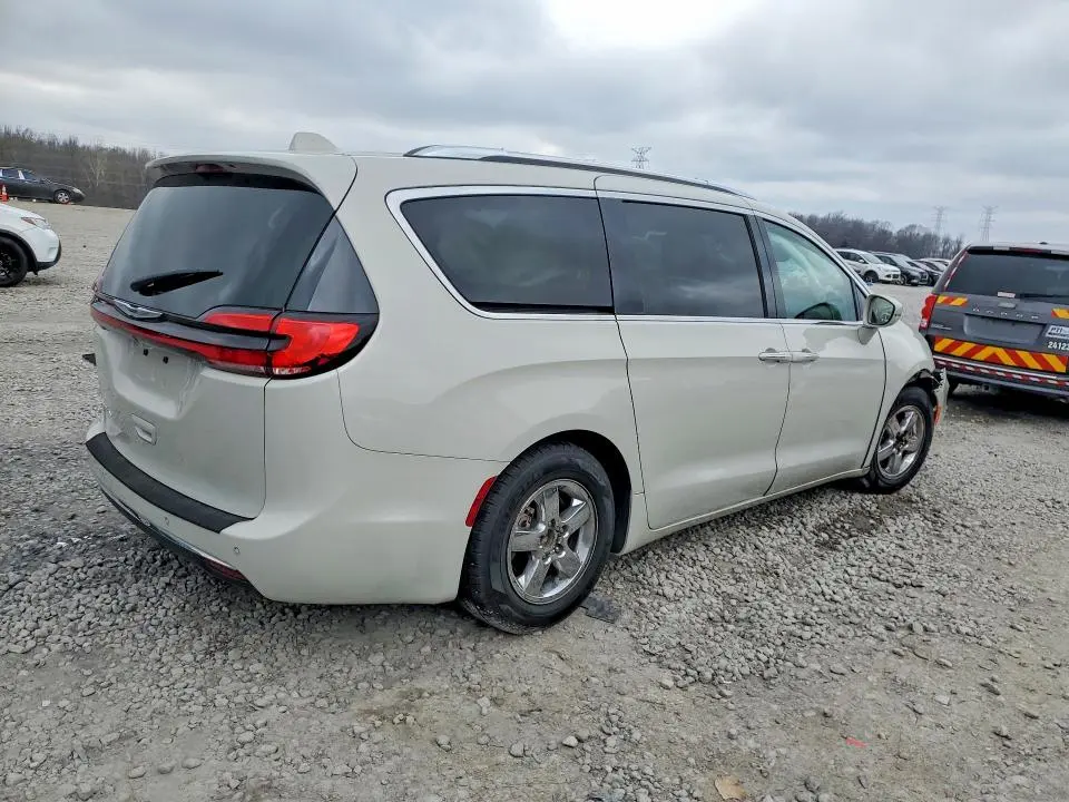 2021 CHRYSLER PACIFICA TOURING L  